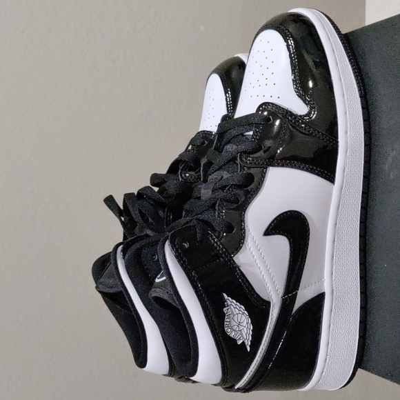 Jordan 1 mid ASW - Picture 3 of 4
